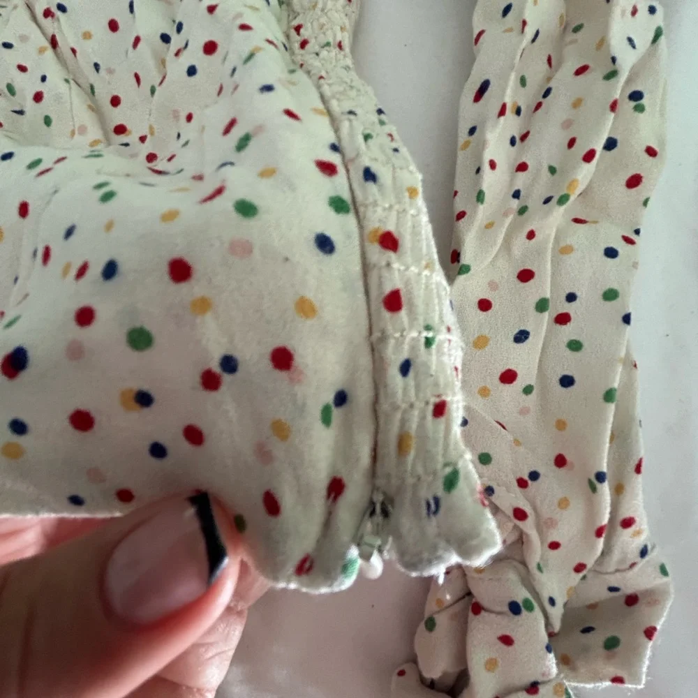 Reformation blouse - Picture 5 of 7